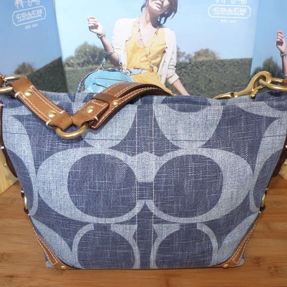 NEW VINTAGE COACH DENIM COTTON SIGNATURE CARLY SHOULDER BAG~RARE~HARD TO FIND! - Picture 3 of 12